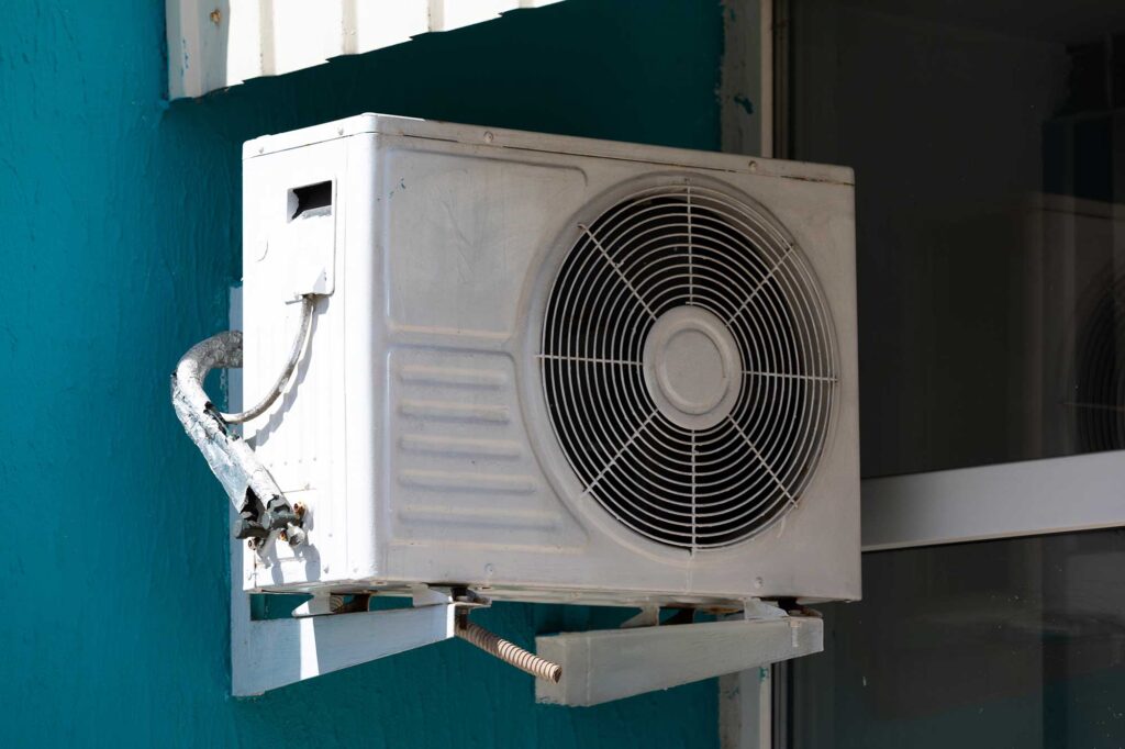 Outdoor air conditioning unit outside the building